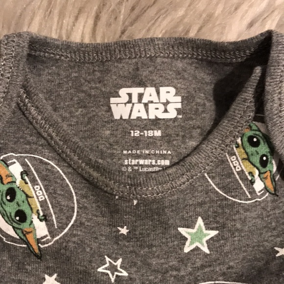 BABY BODYSUITS STAR WARS THE MANDALORIAN Size 12/18 months NWT! DISNEY - Picture 15 of 17